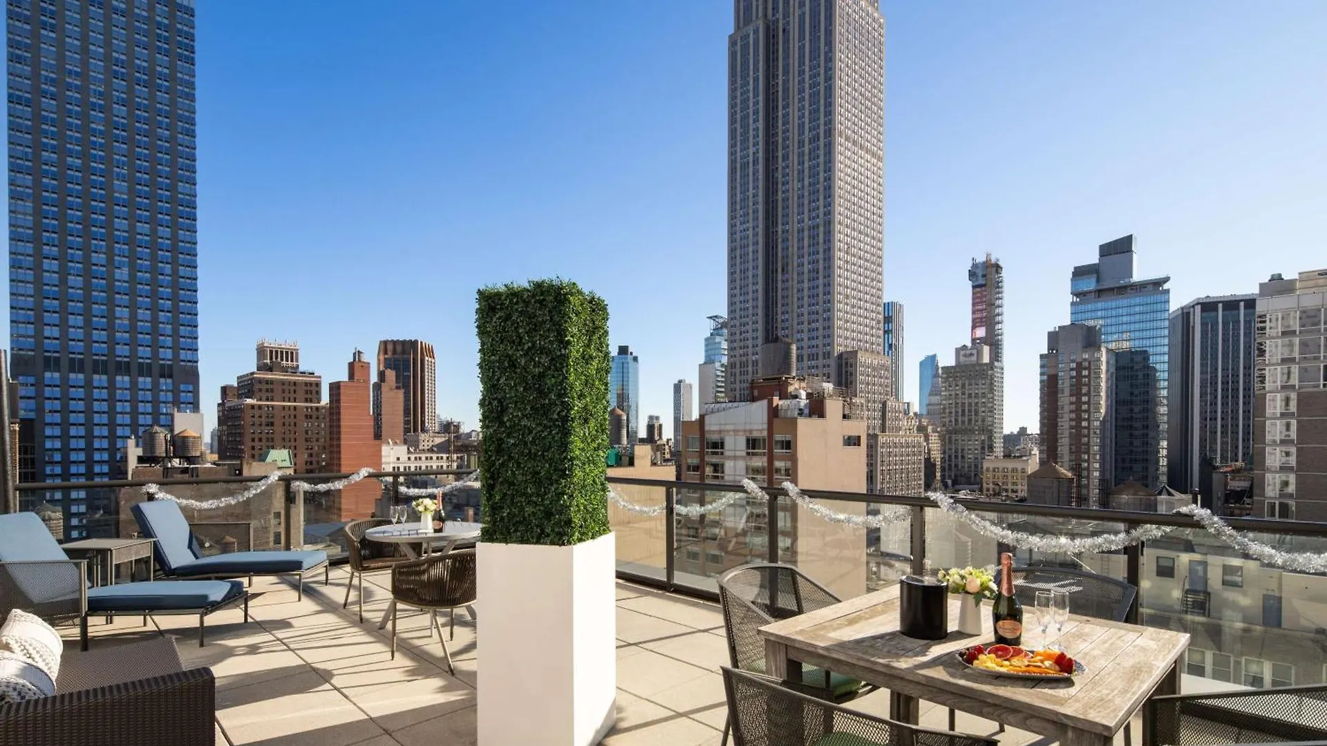 Embassy Suites By Hilton New York Manhattan Times Square
