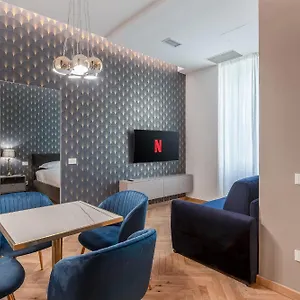 https://bilocale-luxury-near-stazione-centrale.it-lombardy.com