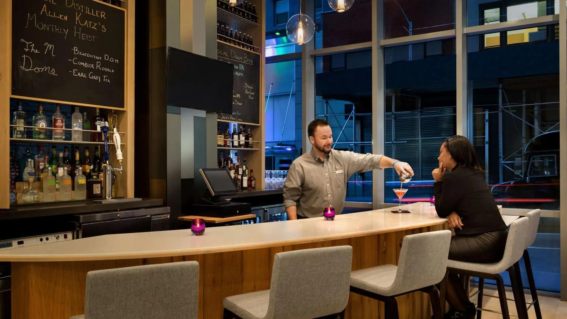 **** Hotel Embassy Suites By Hilton New York Manhattan Times Square United States