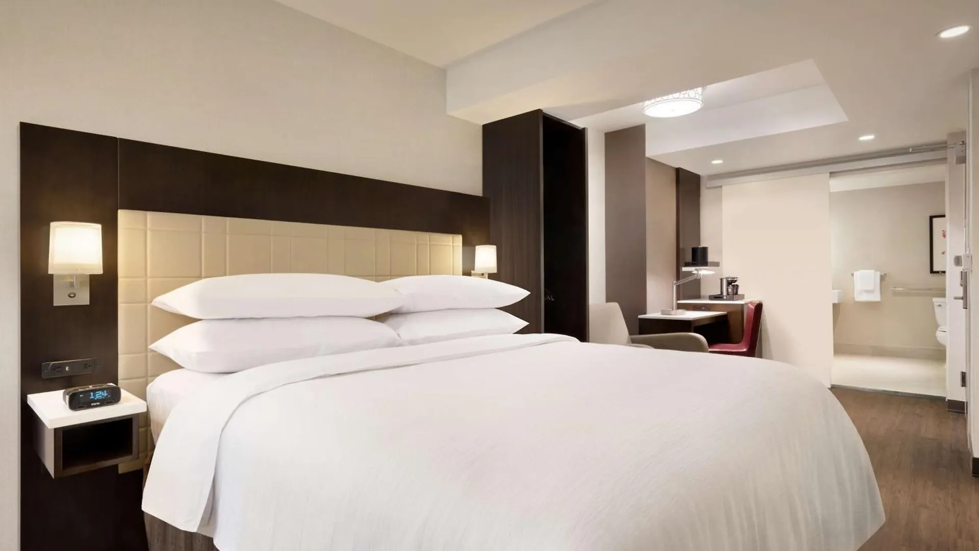 Embassy Suites By Hilton New York Manhattan Times Square